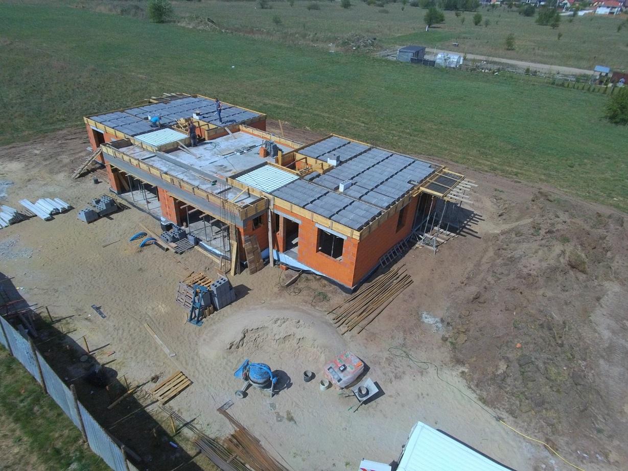 24_02_2020_18_27_59_0B1q7shKo8