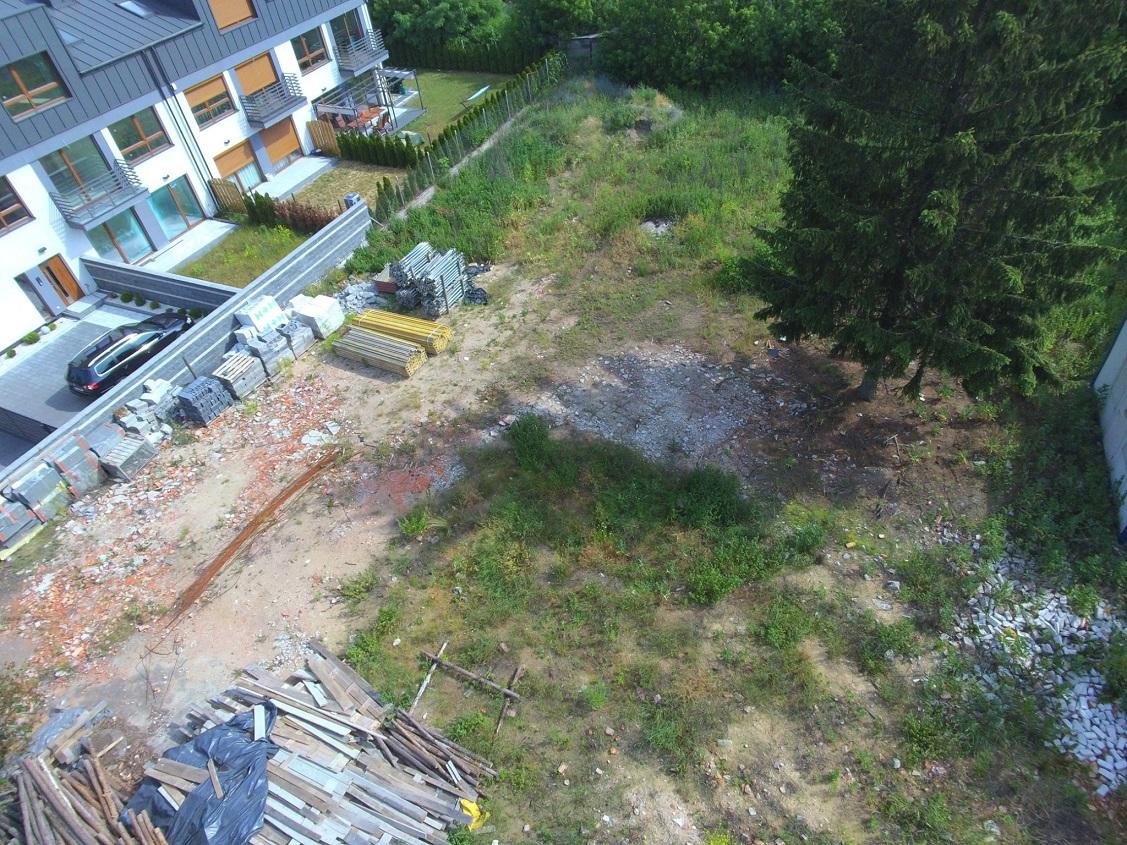 24_02_2020_22_57_19_JKomFqgiF8